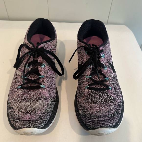 Nike Lunarlon running shoes - Picture 5 of 8